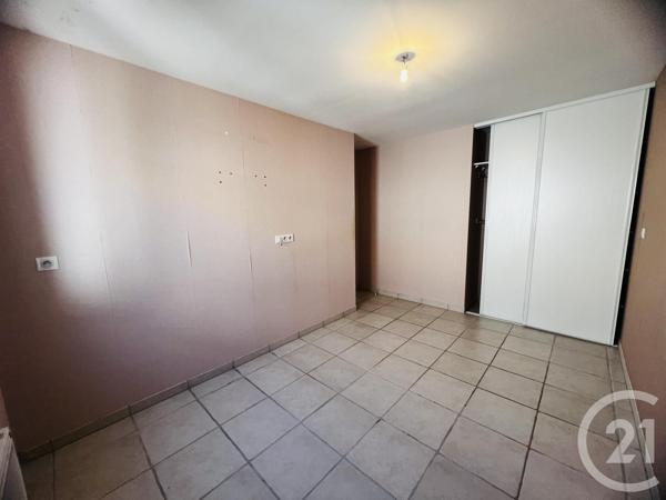 Maison à vendre  4 pièces - 107,80 m 2   FOURAS  - 17