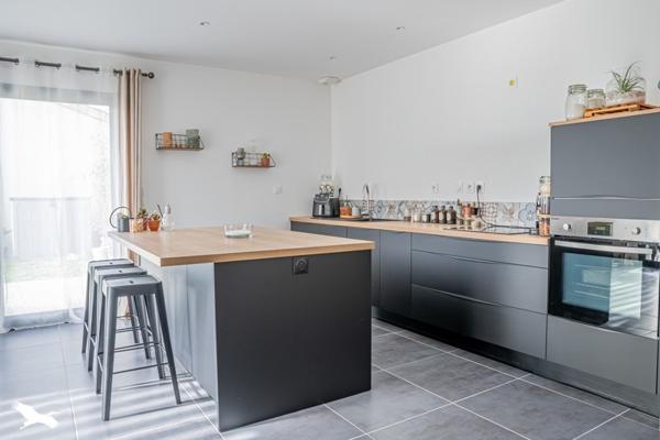 Maison à vendre |  Blanquefort |  3 pièces | 100 m²