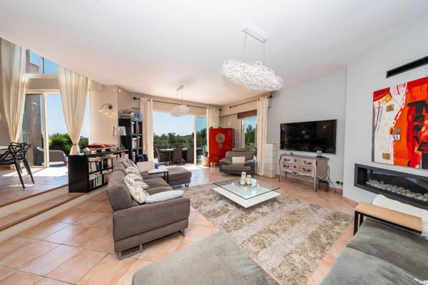 Maison à vendre à Valbonne (06560) - Alpes-Maritimes