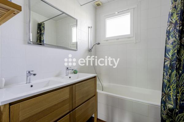 Maison 6 pièces - 152 m² Exclusivité efficity