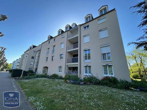 Appartement à louer 4 pièces 88.37m² Châteauroux (36000)