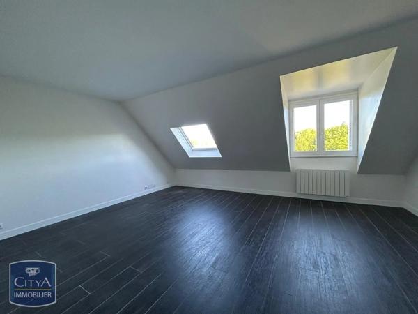 Appartement à louer 4 pièces 88.37m² Châteauroux (36000)