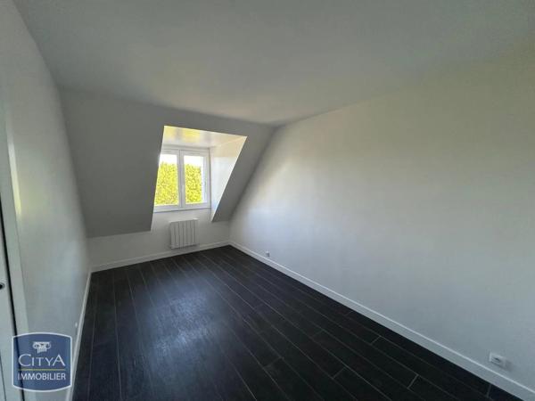 Appartement à louer 4 pièces 88.37m² Châteauroux (36000)