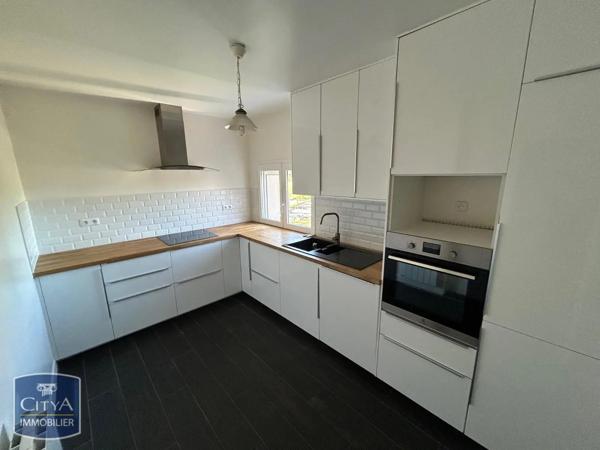 Appartement à louer 4 pièces 88.37m² Châteauroux (36000)