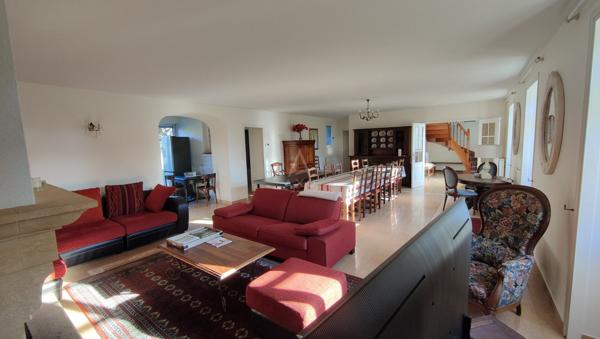 MAISON DE CARACTERE ENTRE TALMONT ST HILAIRE ET LES SABLES D'OLONNE