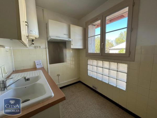 Appartement à louer 2 pièces 41.55m² Carpentras (84200)