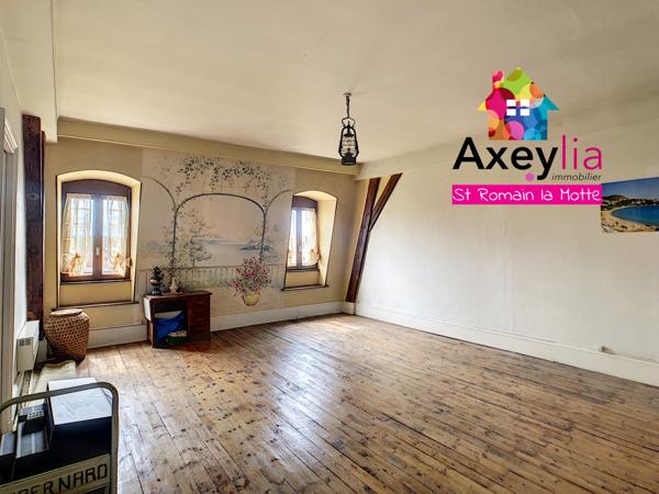 Roanne (42300) A VENDRE - HYPER-CENTRE VILLE ROANNE - APPARTEMENT T5 HAUSSMANNIEN DE 200M2 AVEC QUATRE CHAMBRES