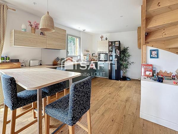 Maison de ville vieux bourg de Latresne