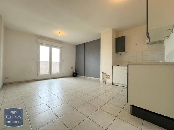 Appartement à louer 2 pièces 37.61m² Avignon (84000)