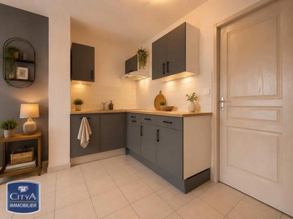 Appartement à louer 2 pièces 37.61m² Avignon (84000)