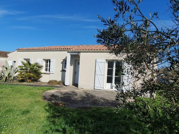 Maison plain-pied Cozes 122 m²