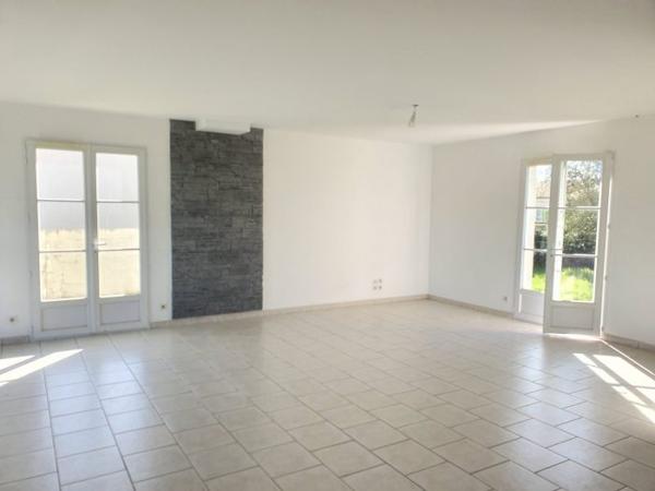 Maison plain-pied Cozes 122 m²
