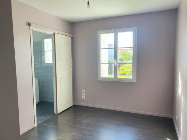 Maison plain-pied Cozes 122 m²