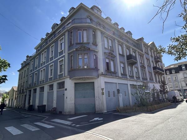 Local café-bar de 205 m2, 2 rue Oberkampf à Mulhouse 210 000 €