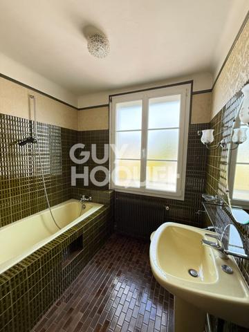 EXCLUSIVITÉ - BOURGES QUARTIER GIONNE