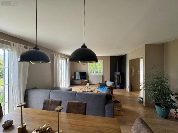 Villa à vendre à Cadaujac en Gironde (33140), ref : 33010/184   
LE BOUSCAUT