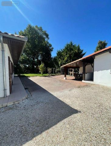 Villa à vendre à Cadaujac en Gironde (33140), ref : 33010/184   
LE BOUSCAUT