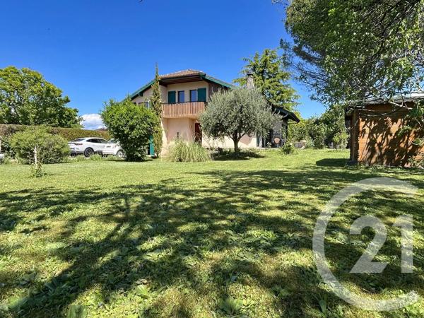 Maison à vendre  4 pièces - 131,90 m 2   PUBLIER  - 74