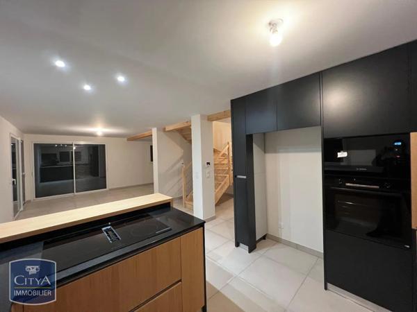 Maison à louer 5 pièces 120.69m² Viry (74580)