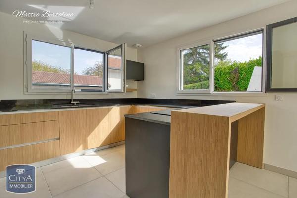 Maison à louer 5 pièces 120.69m² Viry (74580)