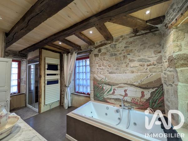 Appartement à vendre 4 pièces 140 m² Beaulieu-sur-Dordogne