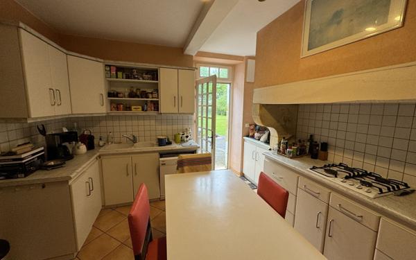 Maison à vendre    6 pièces •  Coudures