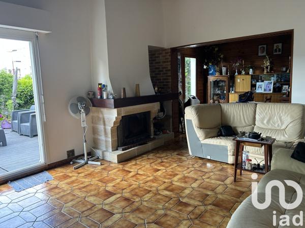 Maison 5 pièces de 111 m² à Puiseux-en-France (95380)