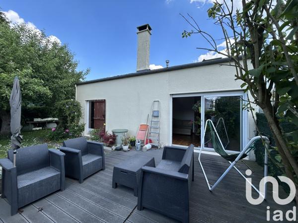 Maison 5 pièces de 111 m² à Puiseux-en-France (95380)