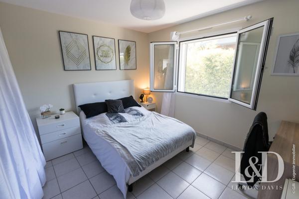 PROPRIÉTÉ 240m² AVEC PARC DE 9900m²