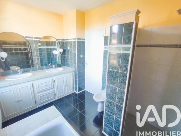 Maison à vendre 4 pièces 142 m² Montauban