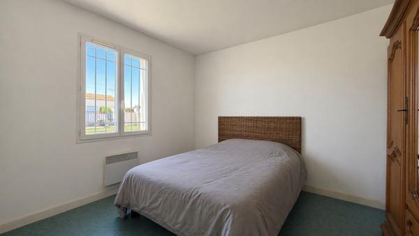 MAISON 112 M² PLAIN-PIED 4 CHAMBRES GARAGE JARDIN Saint rogatien
