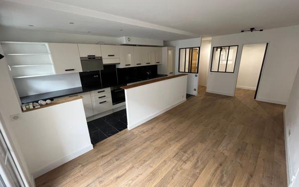 Appartement à louer    2 pièces • 53,05 m2 Paris 19