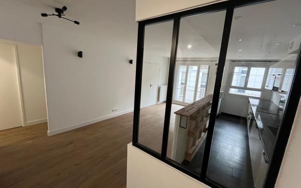 Appartement à louer    2 pièces • 53,05 m2 Paris 19