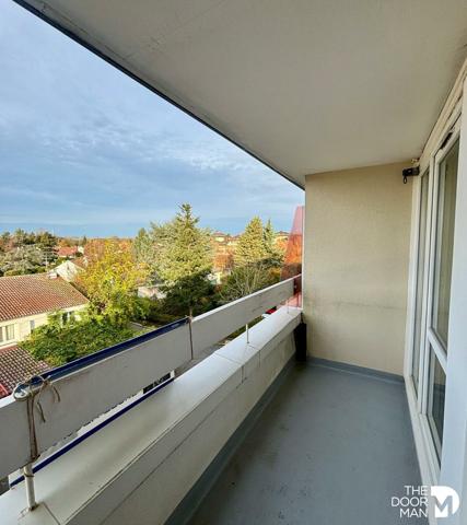 Appartement - À vendre - 64 m² - LES ESSARTS-LE-ROI | The Door Man