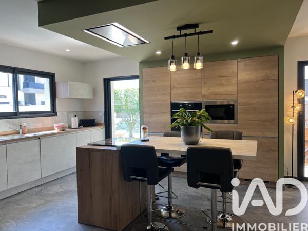 Maison à vendre 4 pièces 142 m² Sérignan