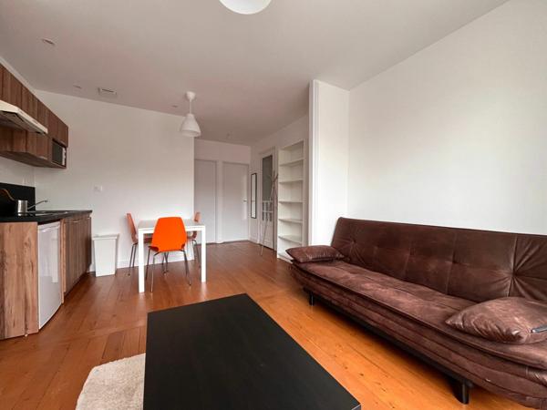 Appartement à louer    3 pièces •    Lille