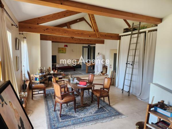 Maison à GUITRES, 33230 - 7 pièces 250m²