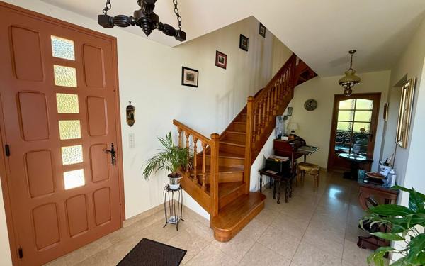 Maison à vendre    5 pièces •  Les Vans