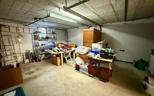 Maison à vendre    5 pièces •  Les Vans