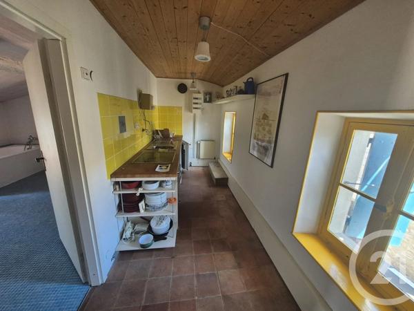 Maison à vendre  8 pièces - 290 m 2   AZILLE  - 11