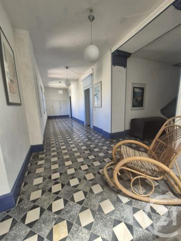 Maison à vendre  8 pièces - 290 m 2   AZILLE  - 11