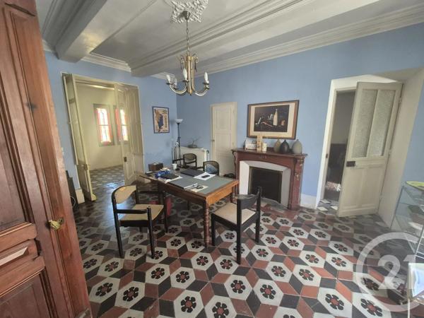 Maison à vendre  8 pièces - 290 m 2   AZILLE  - 11