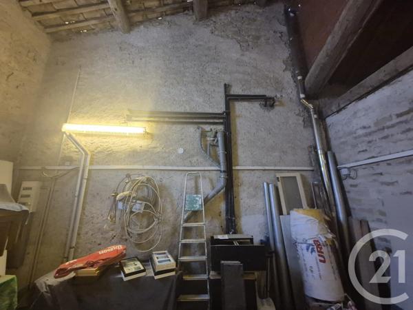 Maison à vendre  8 pièces - 290 m 2   AZILLE  - 11