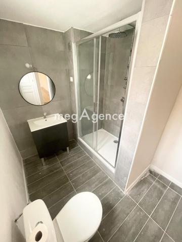 Appartement à TOULON, 83200 - 5 pièces 70m²