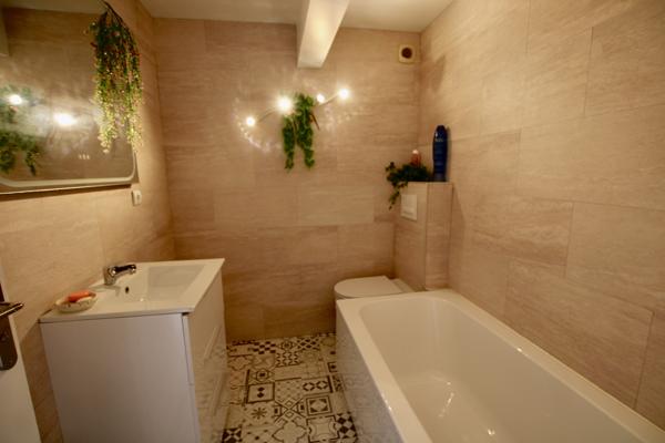 Maisonnette- Proche de toutes commodités