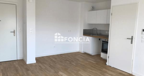 Location Appartement 2 pièces 37.9 m² - Lens 62300