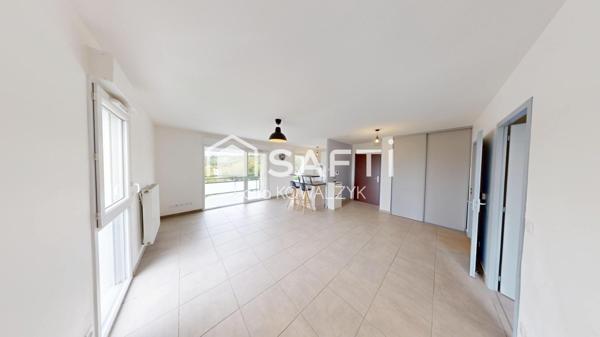 Grand T2 avec garage fermé