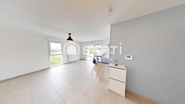 Grand T2 avec garage fermé