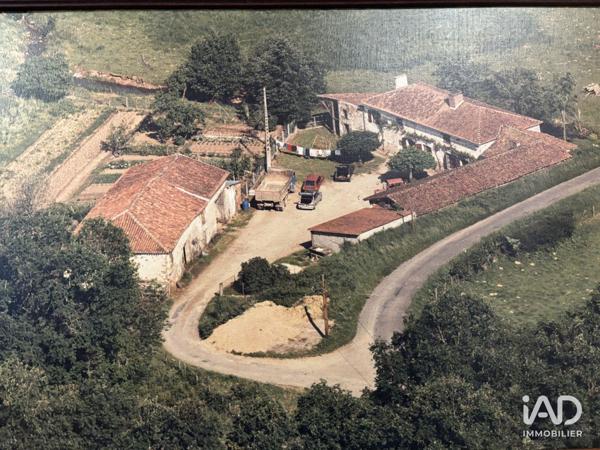 Maison à vendre 4 pièces 131 m² Abzac