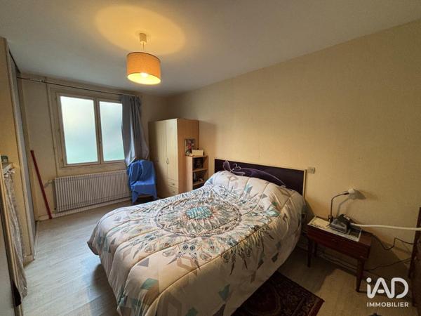 Maison à vendre 4 pièces 131 m² Abzac